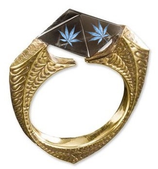 0_Marvolo_Gaunt's_Ring1.jpg