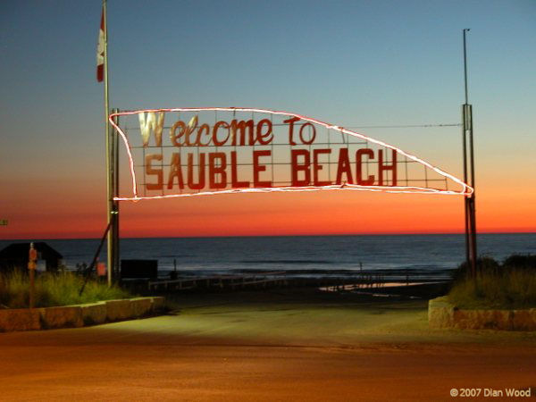 Sauble%20Beach%20Welcome%20Sign.jpg