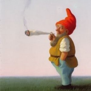 GnomeSmokingJoint