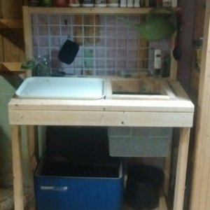 Potting bench