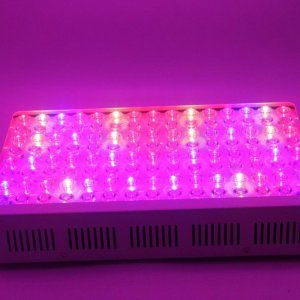 GS 300, GS 600 LED GROW LIGHT