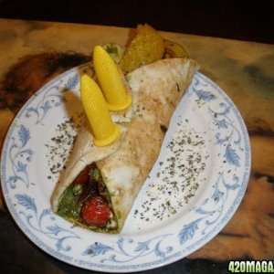 Vegie pita wrap  with budsto cream