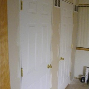 DualDoorCloset