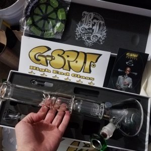 The Black Leaf percolator bong from g-spot