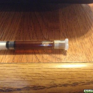 121_e-cannabis_oil-PEG400_mix