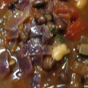 Bean Soup with Cannabis Points