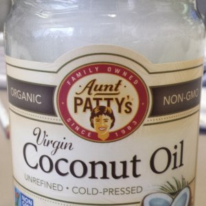 Coconut oil for fans and roots cream