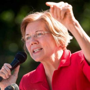 Sen Elizabeth Warren - Getty Images