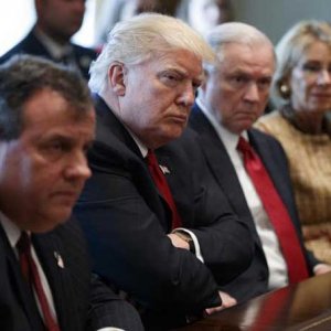 Trump, Christie & Sessions Drug War - Evan Vucci