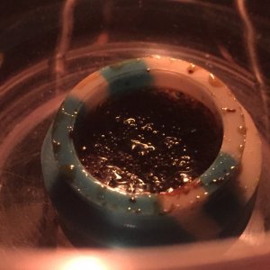 Decarbing rosin