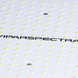 ViparSpectra-xs4000 LED grow light.jpg