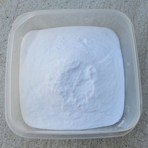 20220409_110205 citric acid and baking soda.jpg