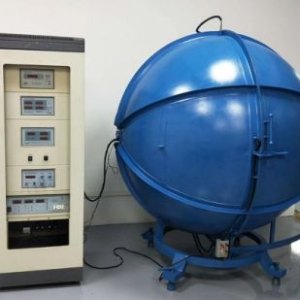 Test-LED-Lumen-CRI-Power-Factor-Inventfine-Brand-Big-Light-Source-Integrating-Sphere.jpg