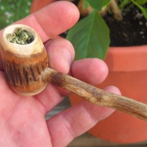 Woodsman - Hand Made 'Hickory Pipe'