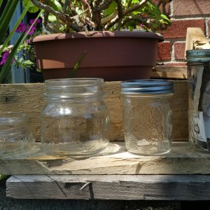 jars01.jpg