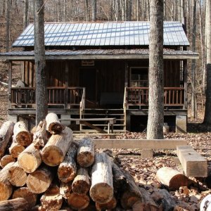 cabin01.jpg