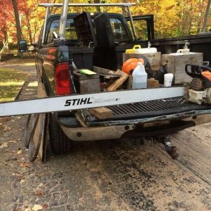 ef969dfa8c6f75d5998e3d610bc4e883--chainsaw.jpg