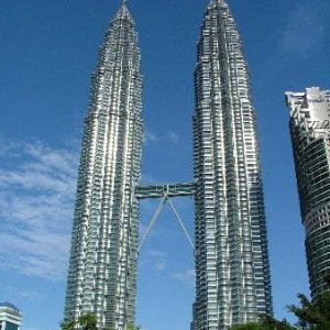 petronas-towers1.jpg