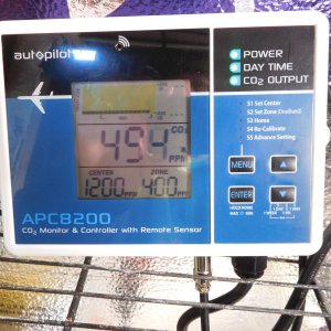 CO2 Controller APC8200 (3).JPG