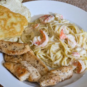 Chicken shrimp noodles bannock.jpg