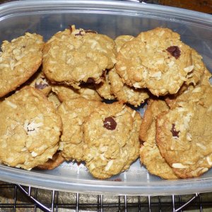 Almond Joy cookies 3-20-24.JPG