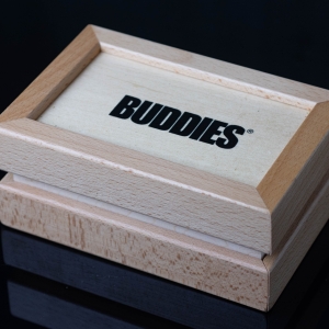 Buddies box and keif-1.jpg