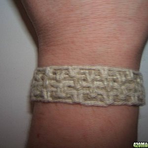 Mythickbracelet