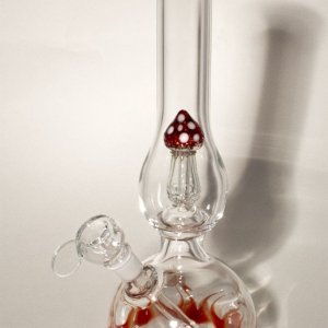 Mushroom percolator bong