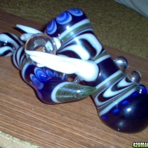 420 Member Jamio's glass pipes