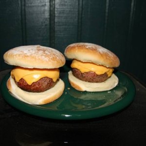 Rob's World Famous Cheeseburgers