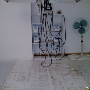 A Gardener's Empty Grow Room /Before