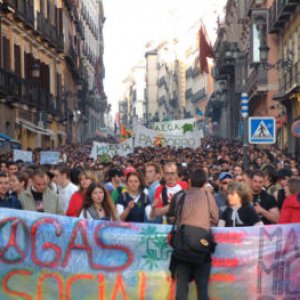 350px-Protests_Madrid_2004_2