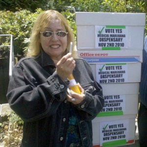 Elvy Muskikka Helping The Vote