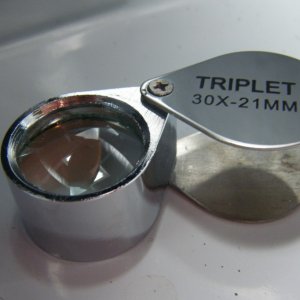 127_jeweler_s_loupe