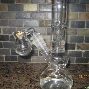 Ghost Glass 10 inch bong