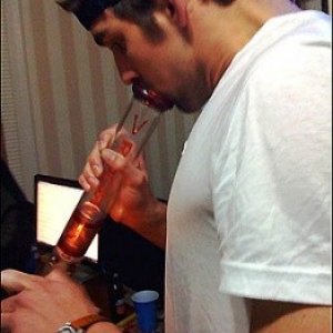 Michael Phelps Bong Hit