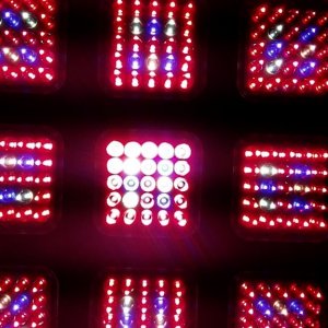 20140911_221700_leds