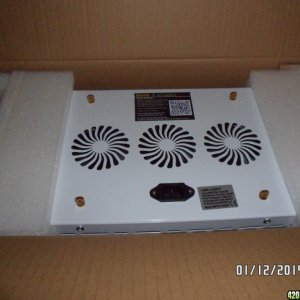 Mars Hydro LED Grow Light 100x3w