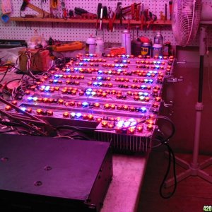 Home made 550 true watt LED grow light 4