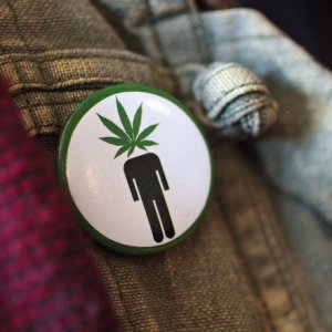 "pot head" button