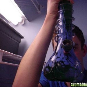 Bong session