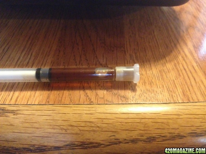 121_e-cannabis_oil-PEG400_mix