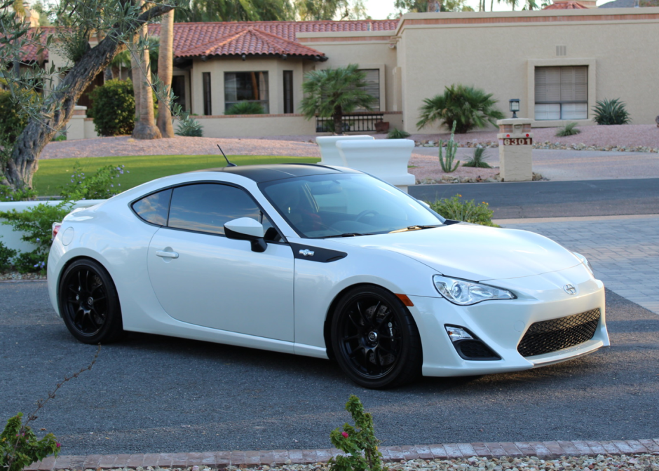 2013_scion_fr-s_154041968037daced2a8ba3Screen-Shot-2018-10-24-at-3.18.02-PM.png