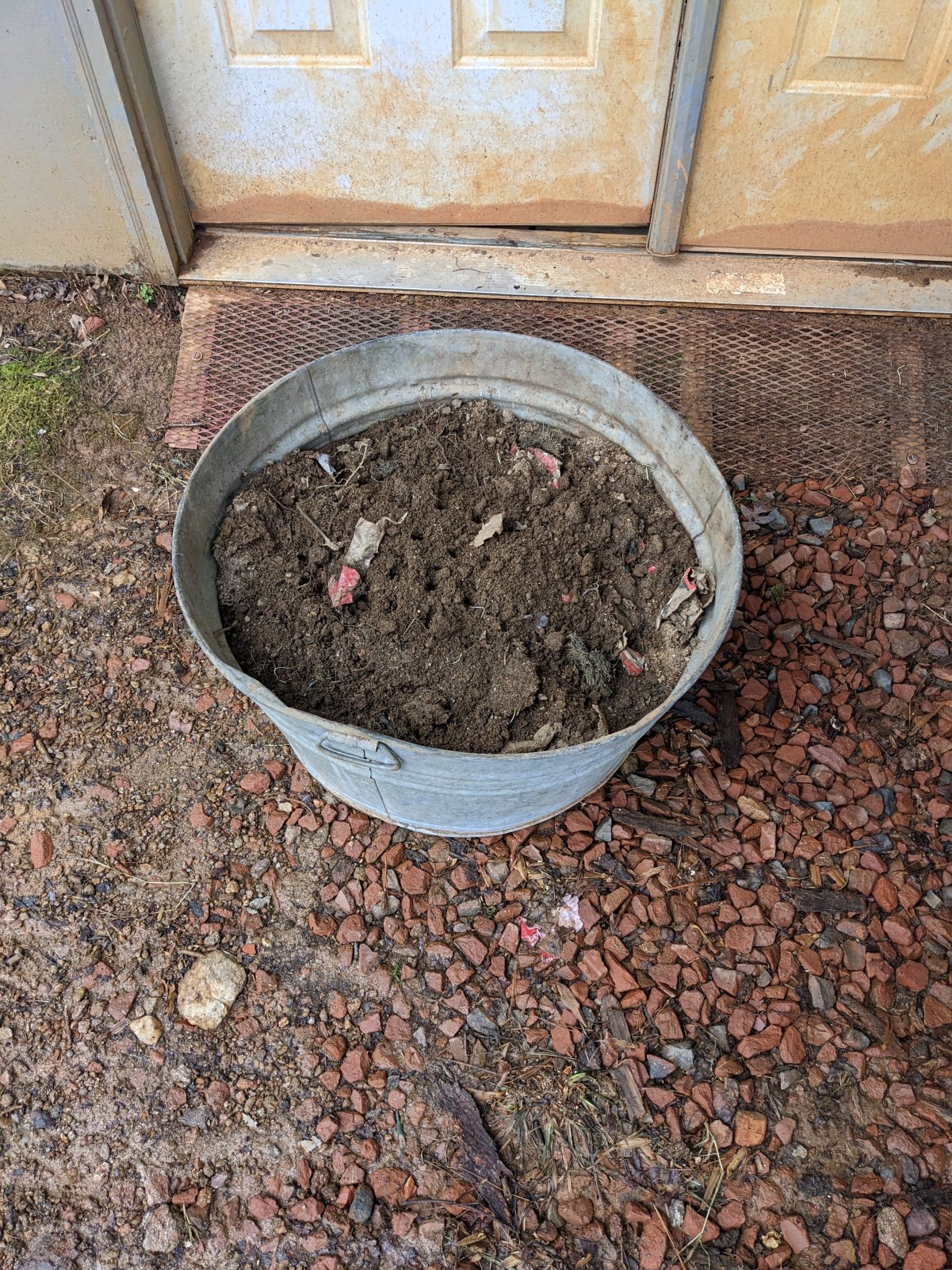 2024-1-29_SIP_17gal_garden-Dirt.jpg