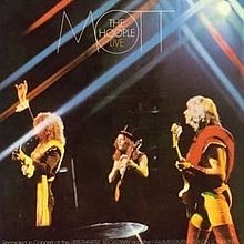 220px-MottTheHoople_Live.jpg