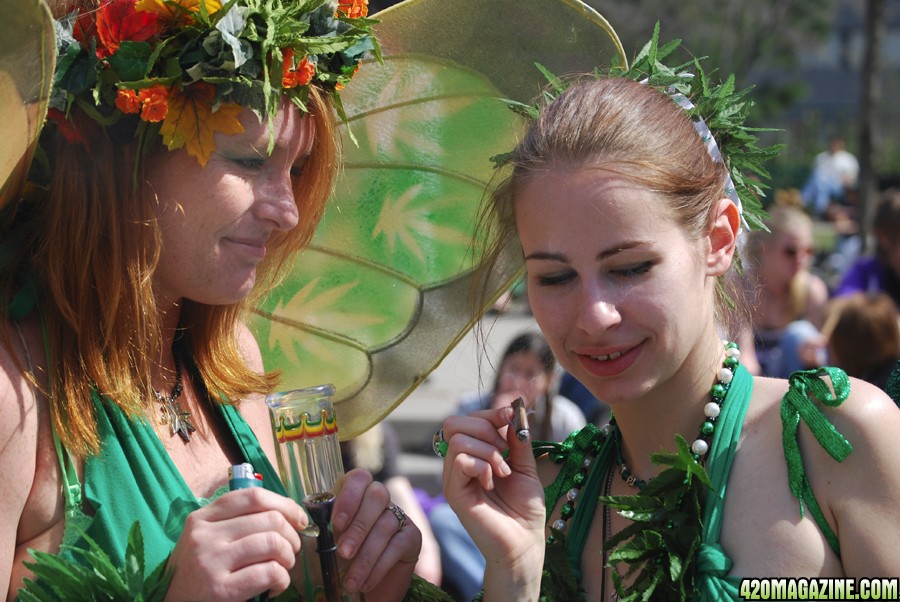 420 Girls Tracy Curley and Jennifer Dalton