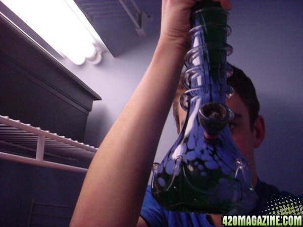 Bong session