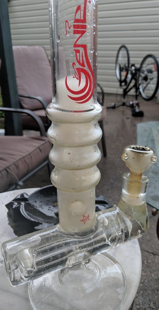 Bong