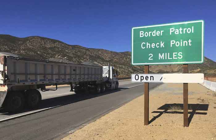 Border Checkpoint - Elliot Spagat