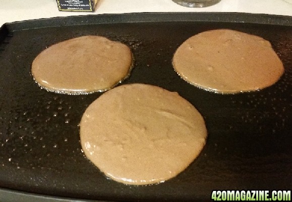 Canna_Healthy_Pancakes